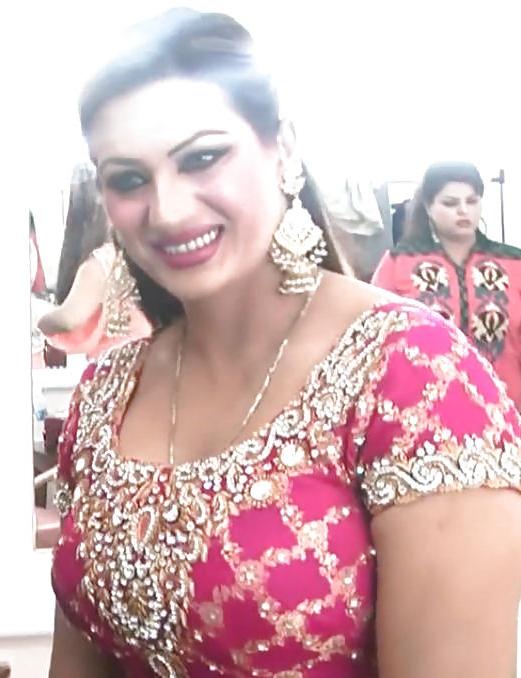 7P Saima khan, meri pakistani randiiii, bade mummo wali gasti