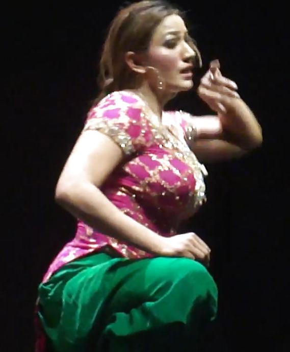 7P Saima khan, meri pakistani randiiii, bade mummo wali gasti