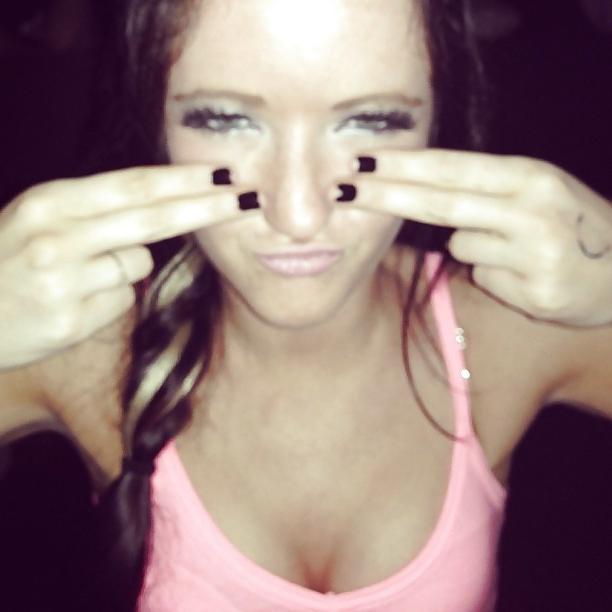 25P Rhea loves to gogo for dirty old men! Feed her your cum!
