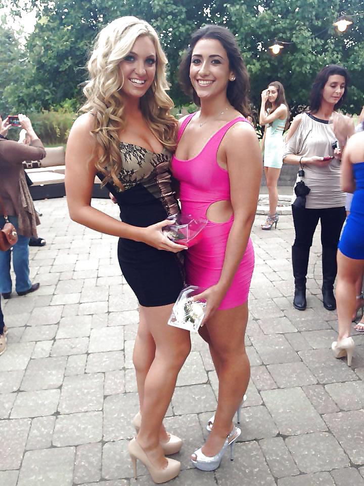 25P Beautiful Hot Body Sexy Clothed Babes