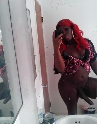 18P BLACK SHEMALE DICK