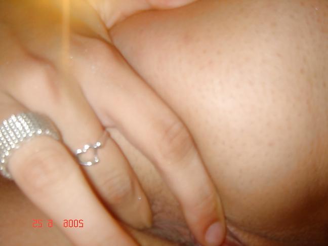25P Hot teen Shows her Body