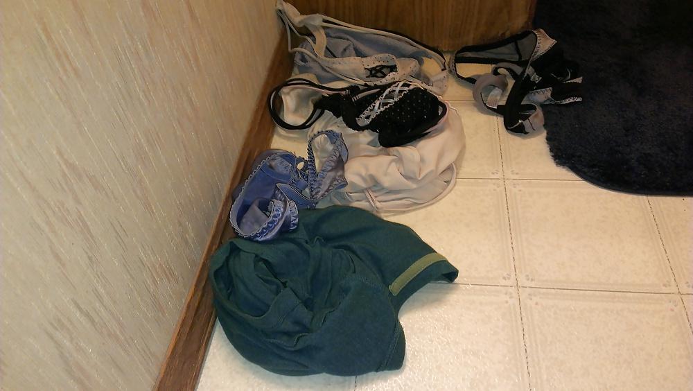 6P Teen gf's dirty panties