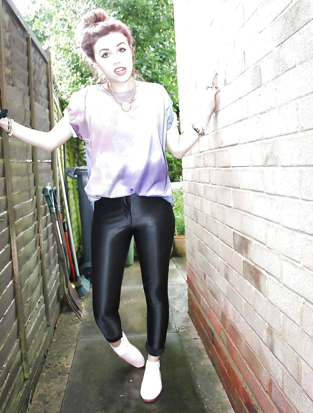 25P The Amazing Sexy Disco Jeans