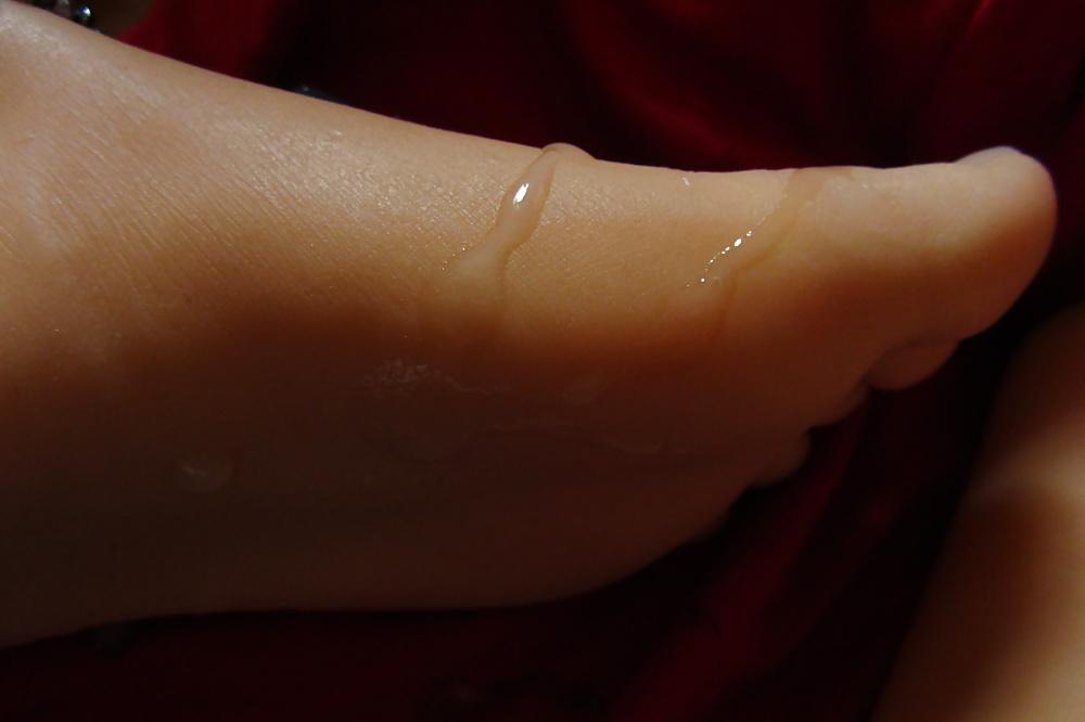 25P My new foot fetish toys