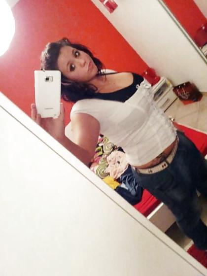 7P Busty Amatuer 37