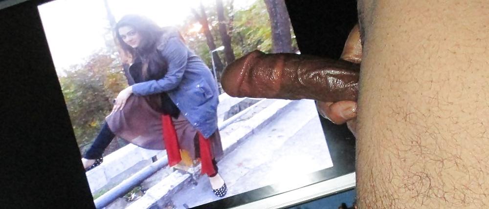 25P Pakistani Girls heart touching