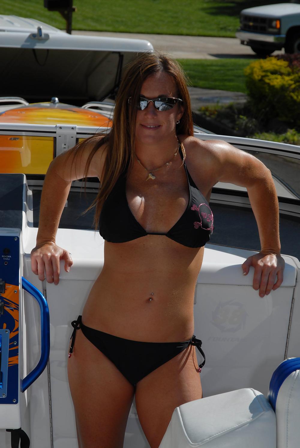 25P Ex Girlfriend On My Boat
