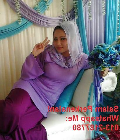 25P Awek . Tetek . Puki & Memek Montok.
