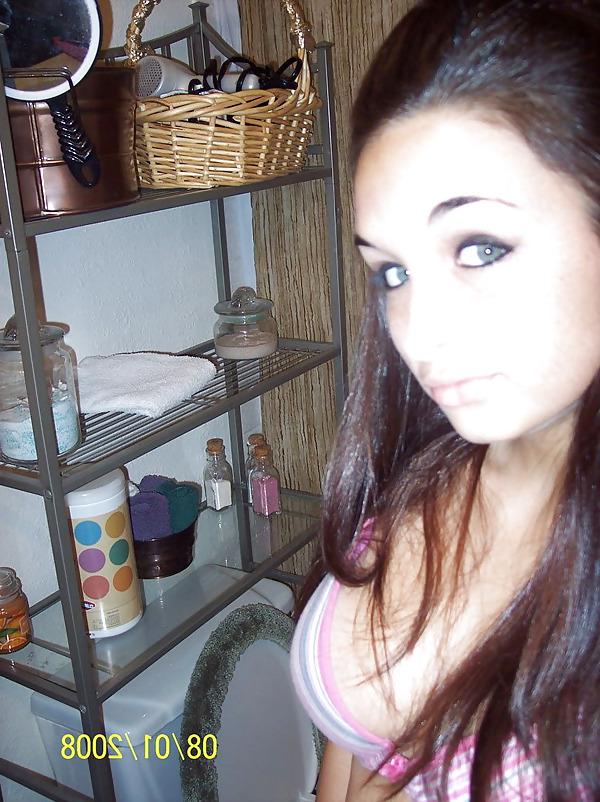 5P Big tits and blue eyes