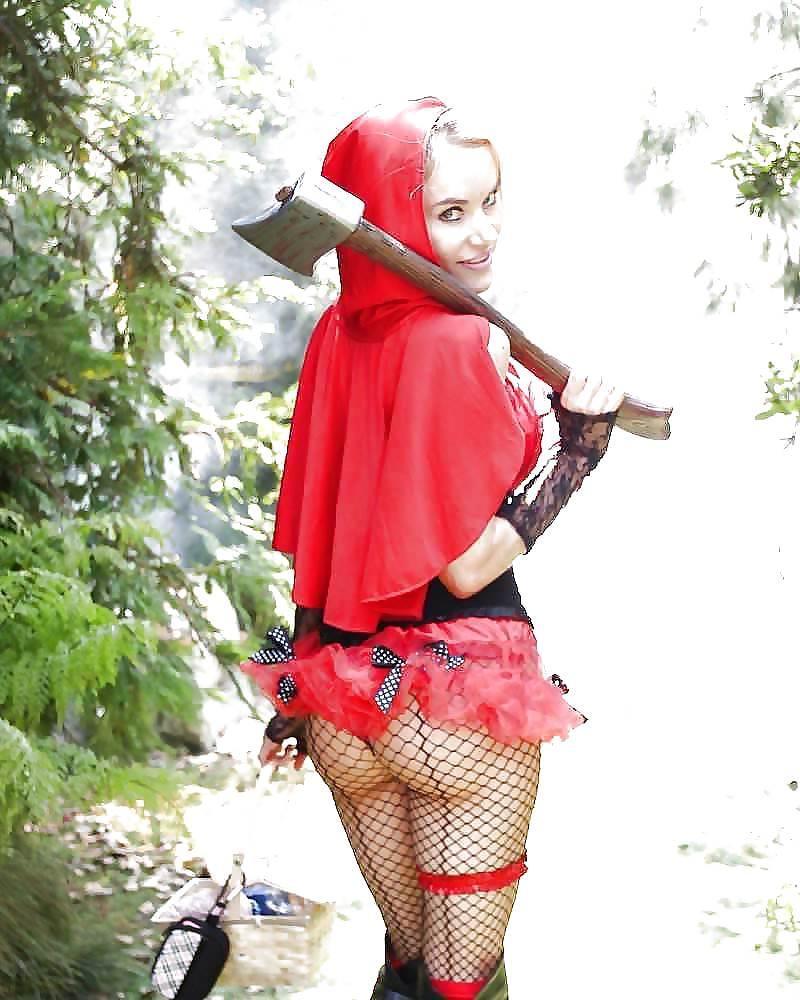 25P Little Red Riding Hood