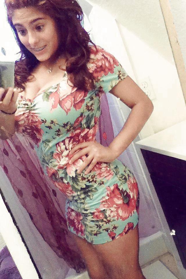 17P Busty Amatuer 12