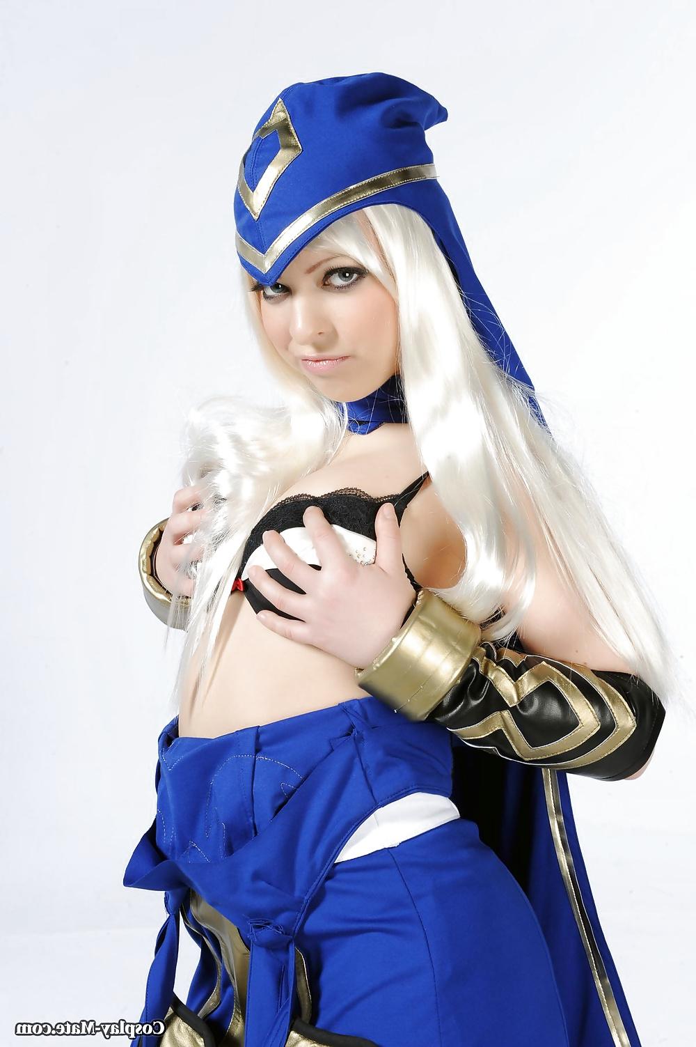 15P Cosplay Mate: Champion Archer