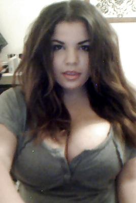 13P Busty Amatuer 15