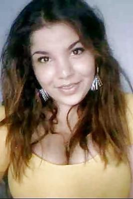 13P Busty Amatuer 15