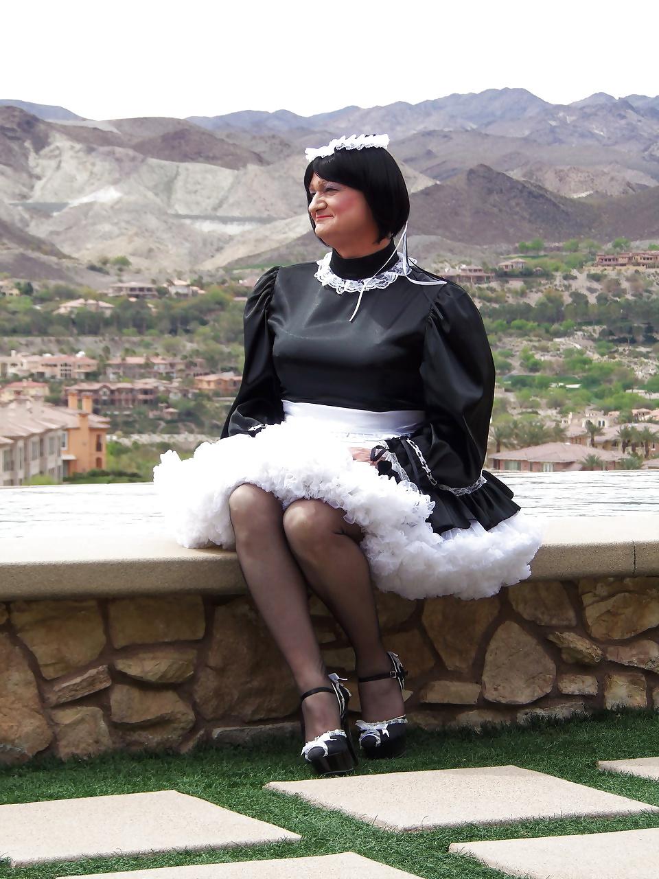 22P French Maid in Training