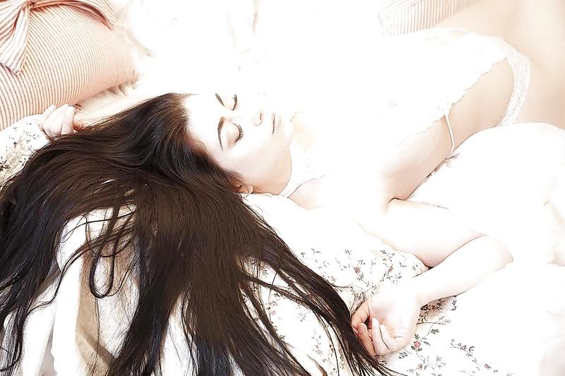 13P French fetish model from Paris