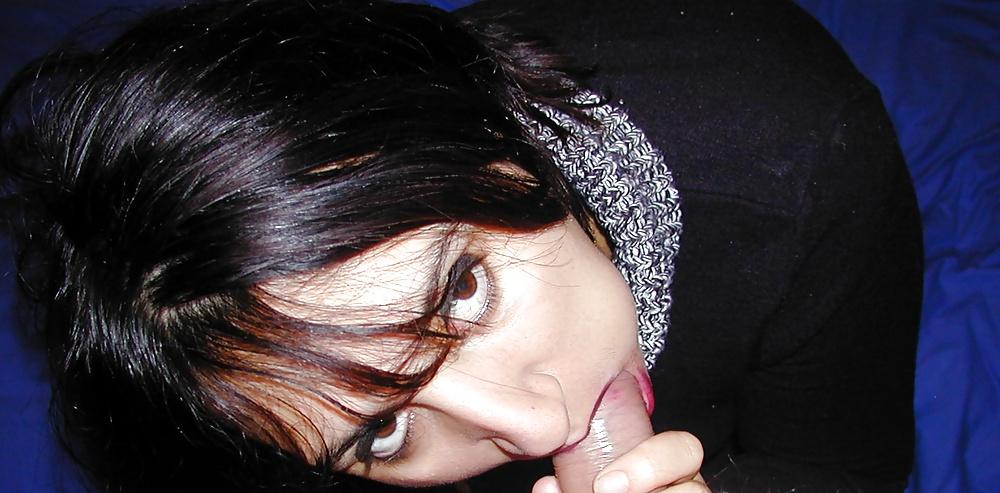 25P Scenes From An French Milf