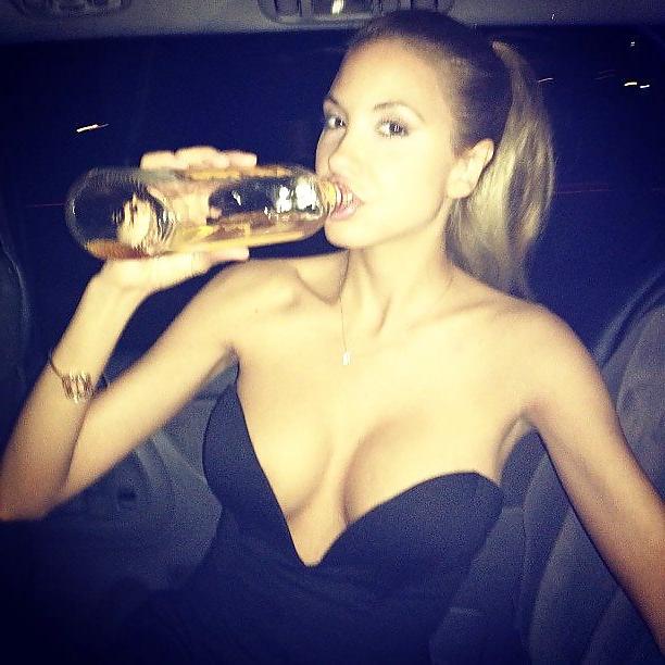 25P Hot Serbian Girls 8