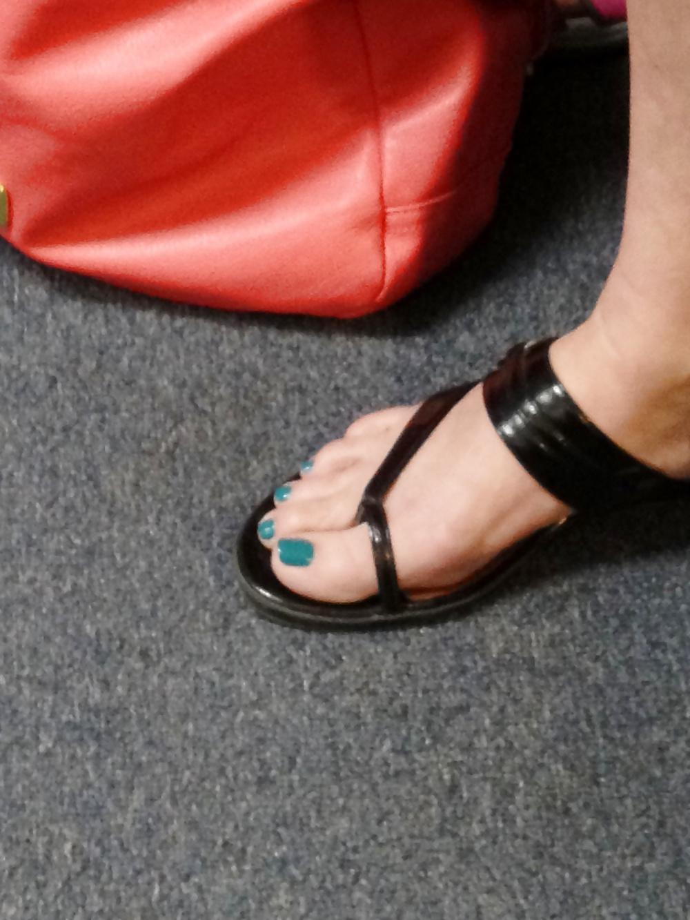 16P Wife's blue toes