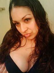 25P Thick latina milf