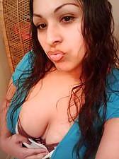 25P Thick latina milf