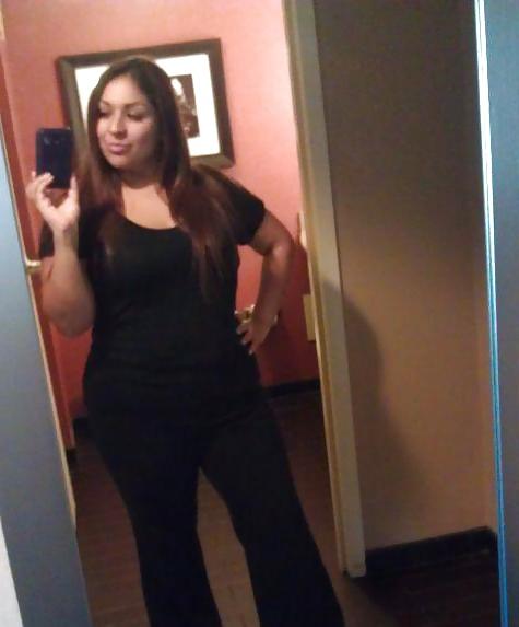 25P Thick latina milf