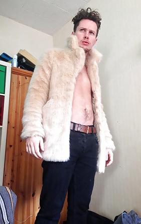 25P I want fuck this guys! you?