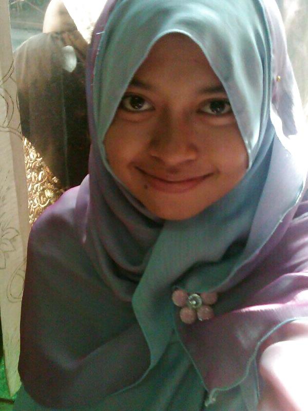 13P Awek Tudung Seberang