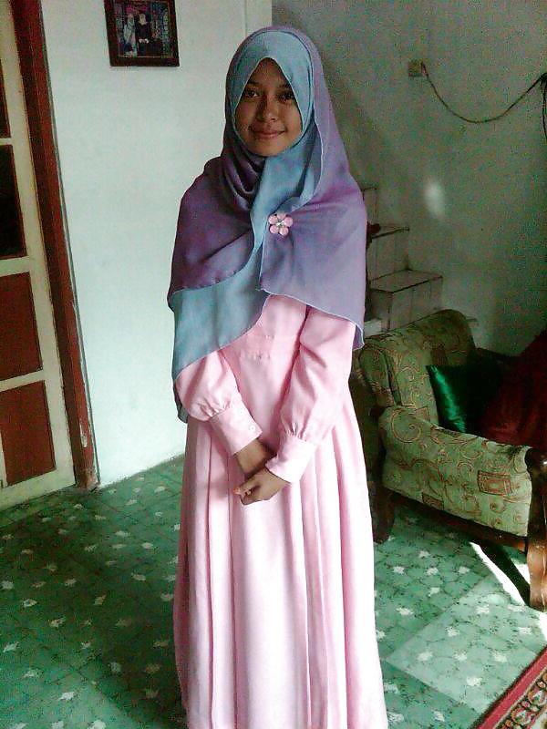 13P Awek Tudung Seberang