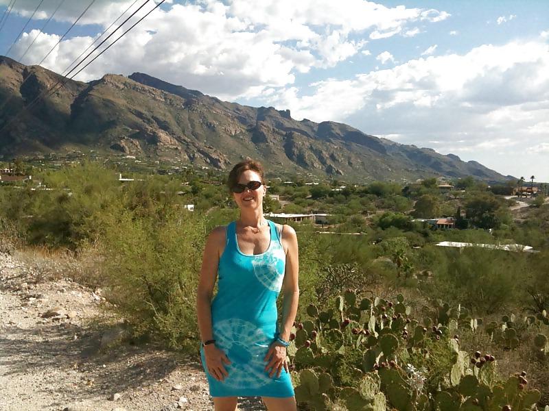 5P Talk shit about how slutty my married mom is.