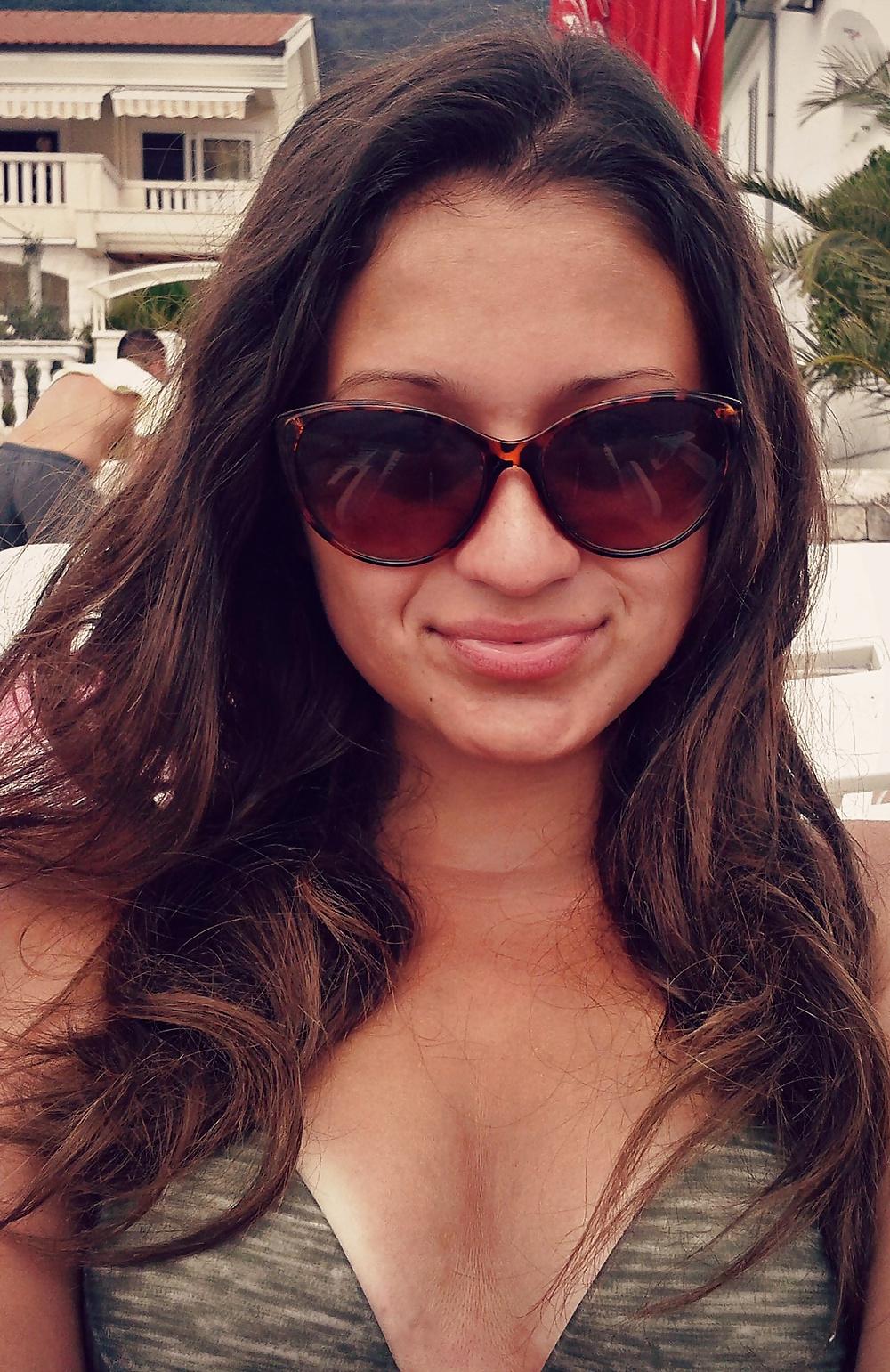23P Sexy serbian teen cumslut