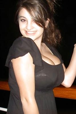 16P Busty Amatuer 18