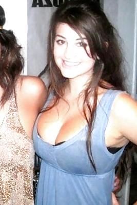 16P Busty Amatuer 18