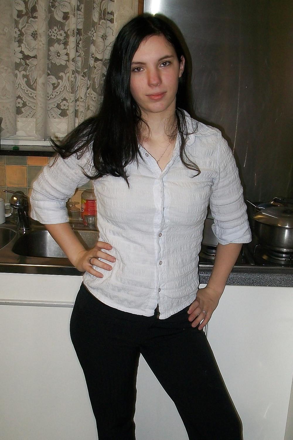 25P French girl 1