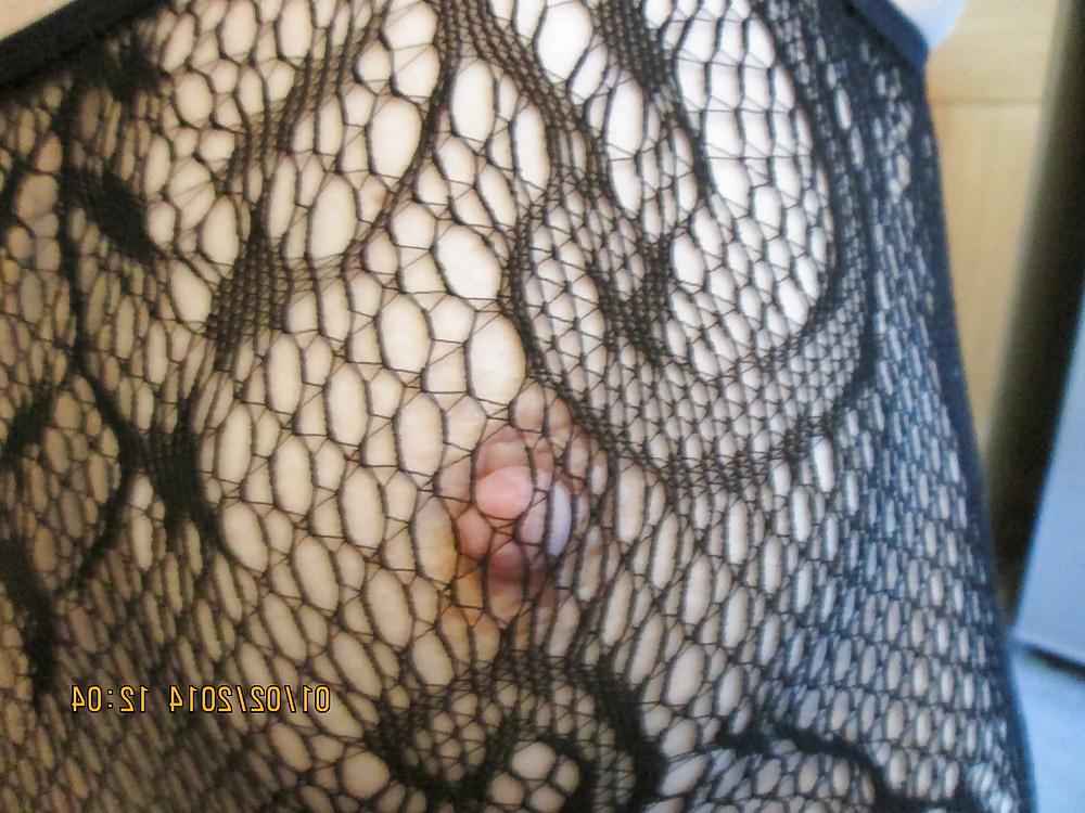 14P Little tits
