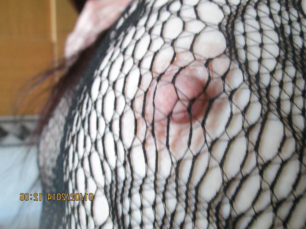 14P Little tits