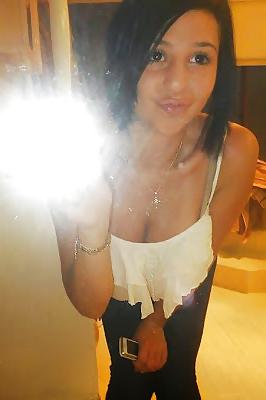17P Busty Amatuer 29