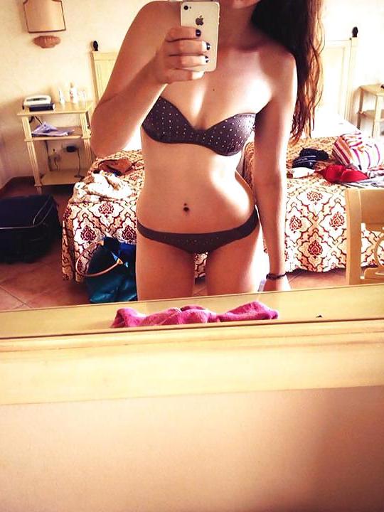 16P LIttle teen whores - comment dirty pls