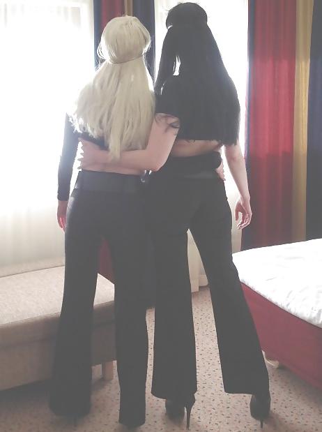 10P Two Femdoms and Sex Slave