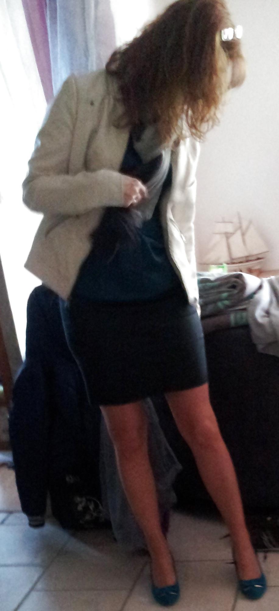 25P Mere de famille bcbg a souiller