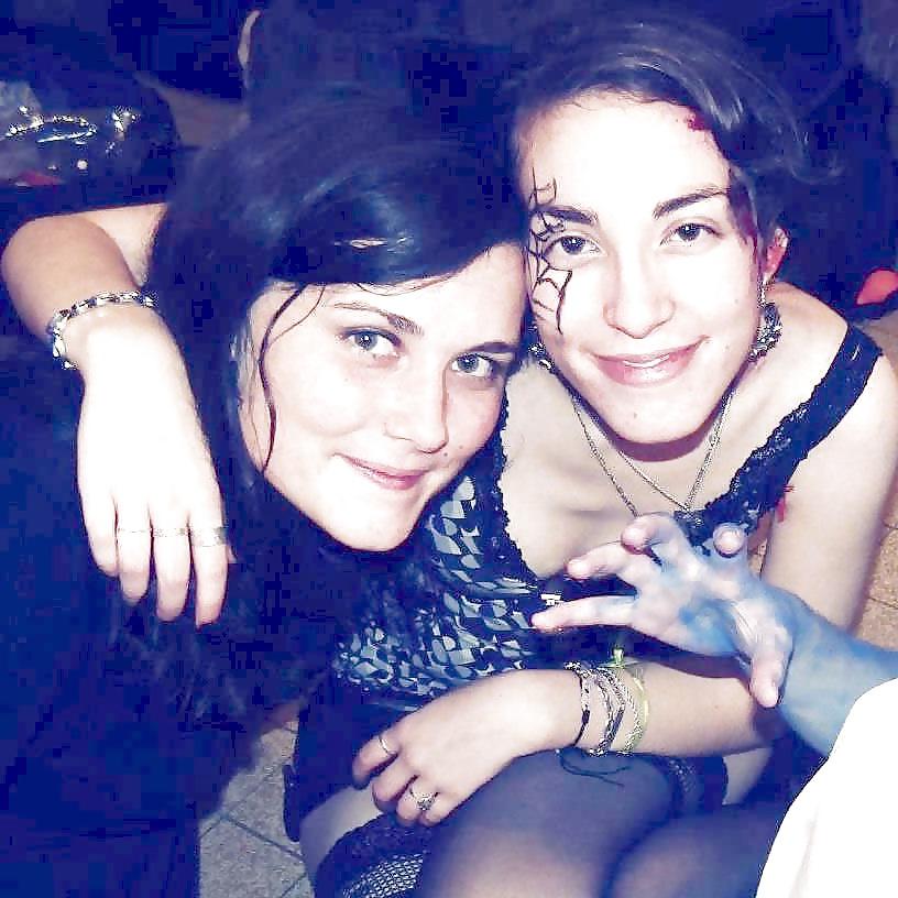 16P Cum that french whore