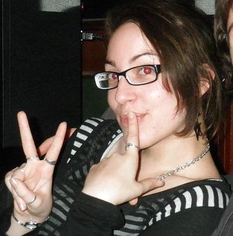 16P Cum that french whore