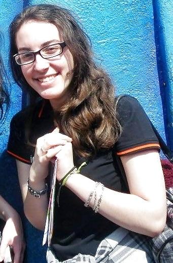 16P Cum that french whore