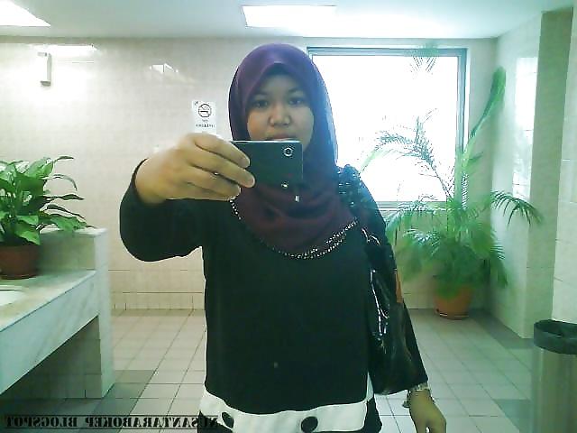 16P Malay- awek gendut