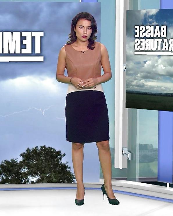 25P French TV Girl - Anais