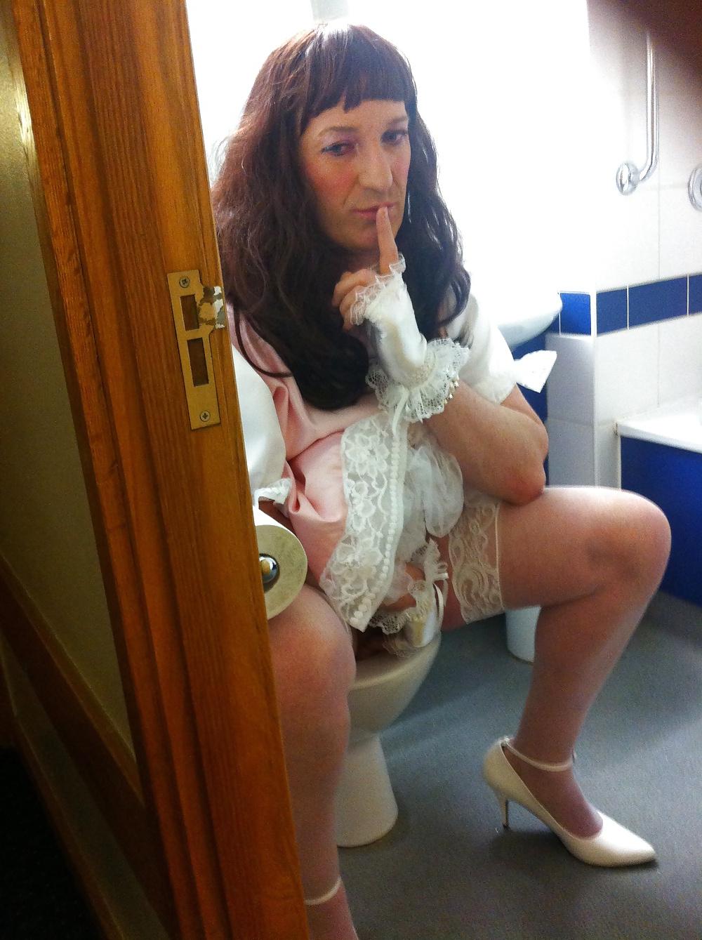23P Sissy Maid Jemima has some hotel fun