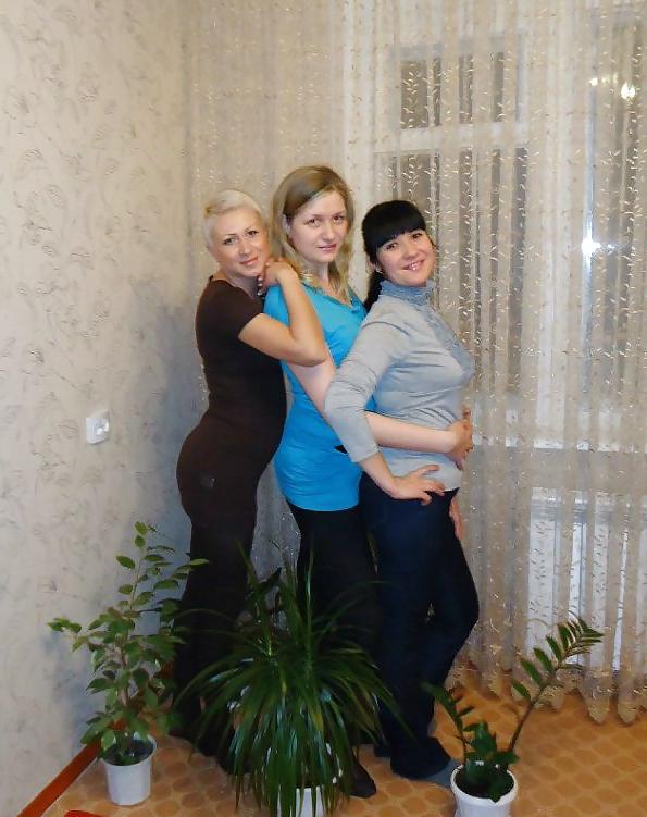 8P Linda mit dick gefickter Sabine. Pregnant slut Sabine