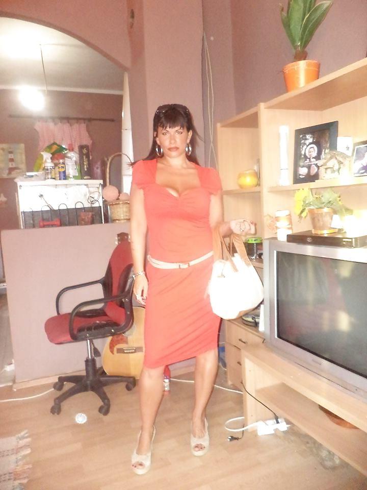 25P Serbian Milf 11
