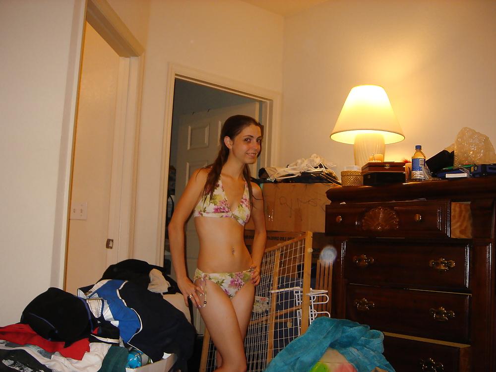 25P Young Teen Sexy Naked Body